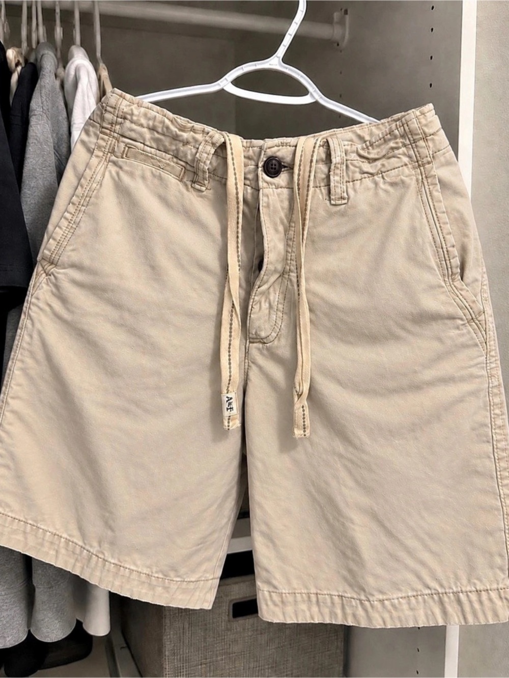 Abercrombie & Fitch Men's Beige Shorts Waist 30